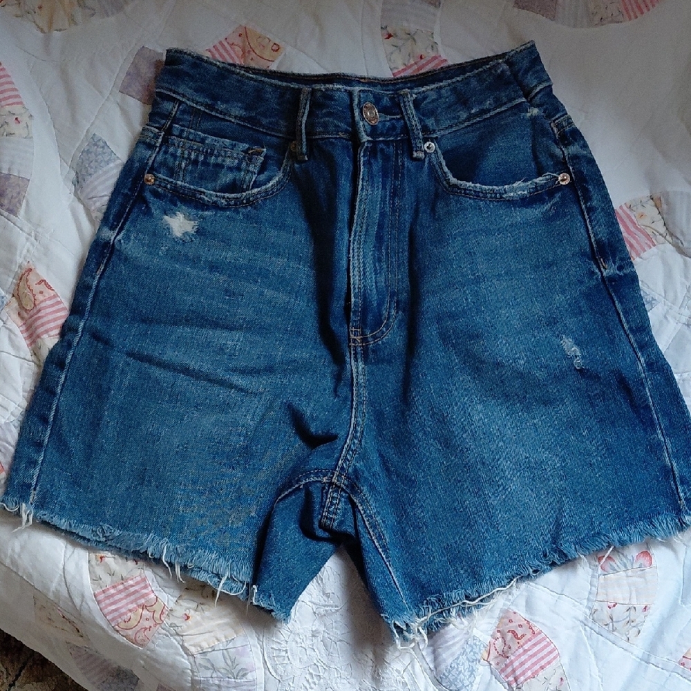 Stradivarius Blue Bermuda Shorts High-Waisted Relaxed Fit